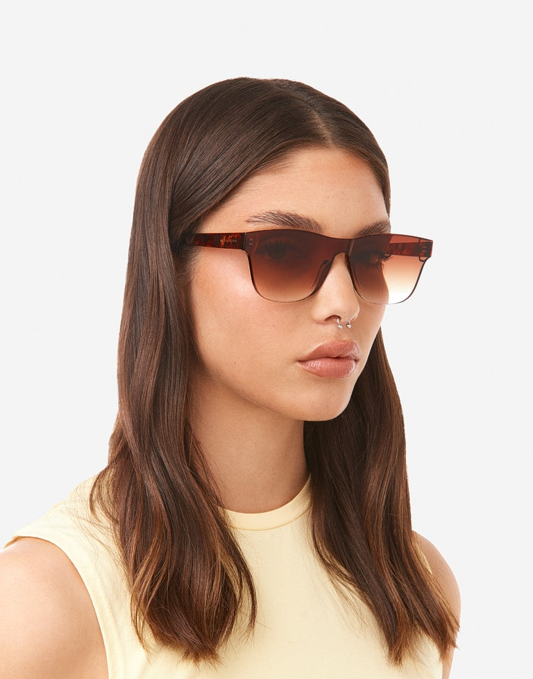 Hawkers IDLE - GRADIENT BROWN